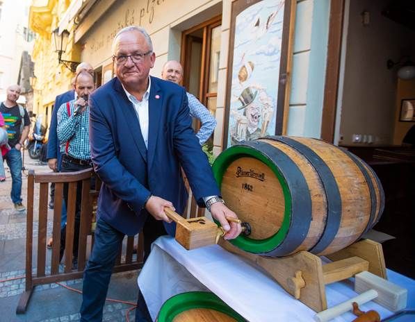 obrázek: Pilsner Urquell slaví 177. výročí: putovní oslava pokračuje v Plzni