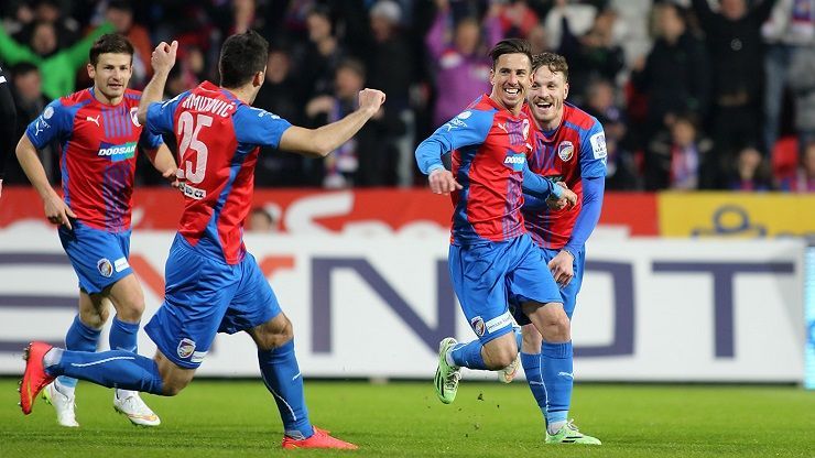 Nesmíme Teplice pouštět do protiútoků a ke standardkám, ví Karel Krejčí