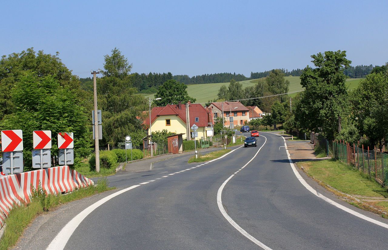 Plzeňský kraj čekají dvouměsíční opravy hlavních silnic za desítky milionů