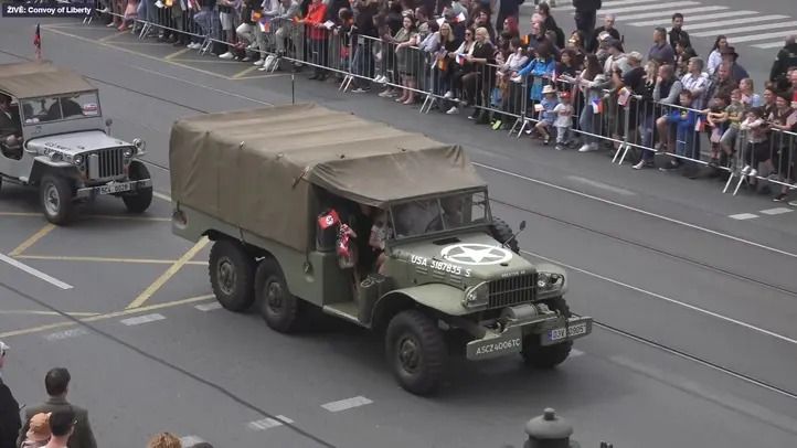 Soud zpřísnil trest za mávání nacistickou vlajkou během plzeňských slavností