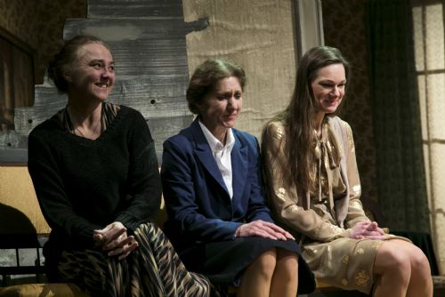 Foto: Tři sestry v režii Michala Vajdičky