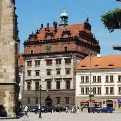 Primátor Plzně Zrzavecký: Útoky v Paříži jsou nelidské