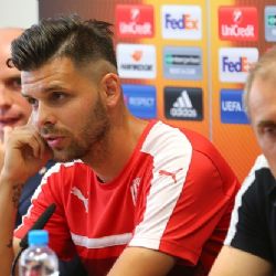 Budeme chtít hrát útočný fotbal a bojovat za naše fanoušky, říká Michal Ďuriš