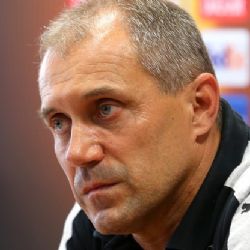 Na Slovácku musíme hrát rychle a přesně, říká trenér Pivarník
