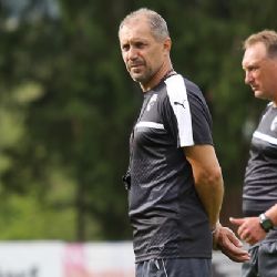 Trenér Roman Pivarník: Před našimi fanoušky chceme hrát atraktivně a samozřejmě na vítězství