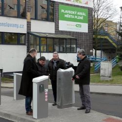 Parkoviště u Bazénu Slovany bude poskytováno zdarma pouze návštěvníkům