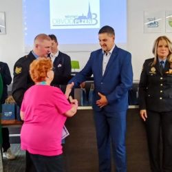 Další senioři už ví, jak se bránit před šmejdy a podvodníky