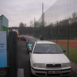 V Plzni soutěžili rodiče s dětmi v zábavné orientační automobilové soutěži