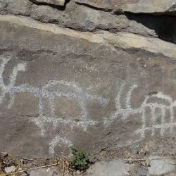 Akademici a studenti katedry archeologie dokumentovali v Oši archeologické nálezy