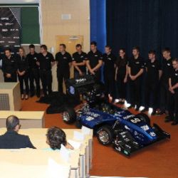 Na závodní okruh vyráží zcela nová formule