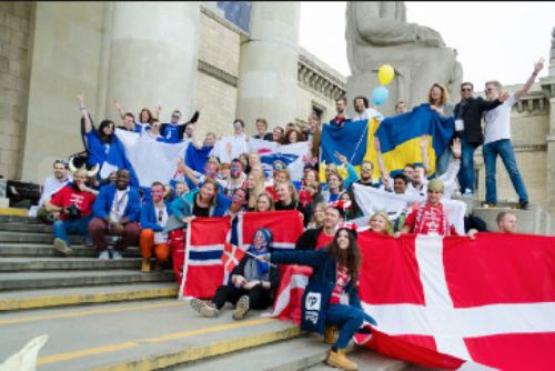 Foto: Program Erasmus oslaví 30 let své existence vlajkovým pochodem