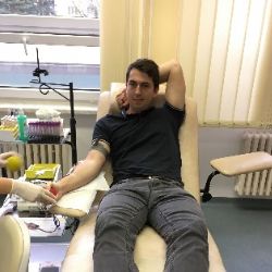 S univerzitním upírem darovalo krev 37 prvodárců