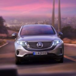 První čistě elektrický Mercedes EQC je právě na showroomu VSP Auto v Plzni