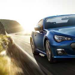 SUBARU BRZ je ryzí sportovní vůz, který vám udělá radost kdekoli a kdykoli