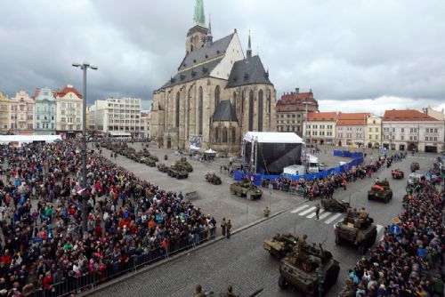 Foto: Slavnosti svobody ovlivní dopravu v Plzni