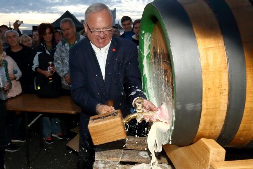 Foto: 55 tisíc lidí si přišlo na Pilsner Fest připít pivem, které se proslavilo po světě
