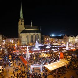 Adventní trhy v Plzni zahájí v pátek filmaři