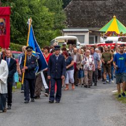 Annínsko si o víkendu při sklářské pouti volí novou královnu