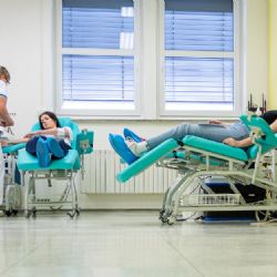 V Klatovech a Domažlicích přibývá dárců krve. I díky benefitům