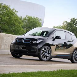 BMW testuje vozy s obousměrným nabíjením