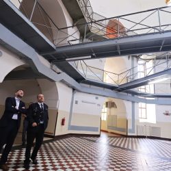Borská věznice se bude starat o ložní prádlo na ubytovně pro uprchlíky 