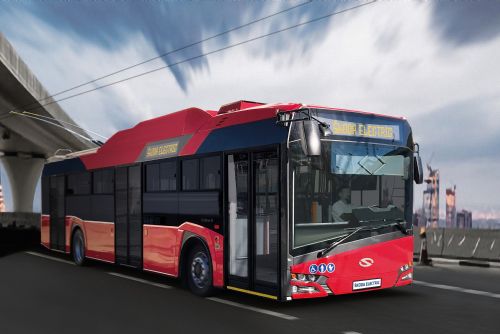 Foto: Budapešť bude mít už přes 100 trolejbusů od Škodovky