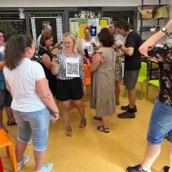 Celoroční vzdělávání pedagogů v Plzni završila letní dílna v Centru robotiky