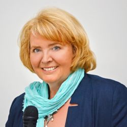 Cenu 1. června získá novinářka Lída Rakušanová