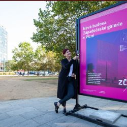 Cesta k nové budově Západočeské galerie v Plzni – výstava na panelech U Zvonu