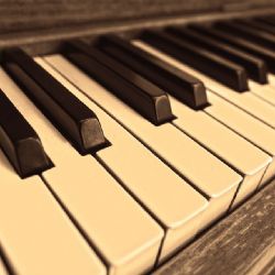 Chtěl prodat piano, místo zisku ještě zaplatil