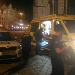 Cizinec se pořezal na plzeňském náměstí