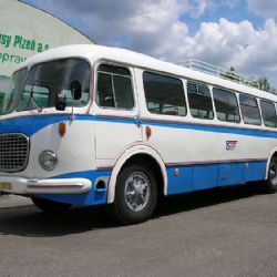 ČSAD zve v sobotu do Přeštic, ukáže historické autobusy i dílny