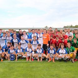 Devatenáctka po obratu s WBA končí třetí, vítězí Rangers