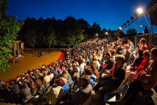 Foto: Divadelní léto pod plzeňským nebem zahajuje prodej vstupenek