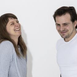 Divadelní léto zahajuje předprodej vstupenek na Romea a Julii i Cyrana