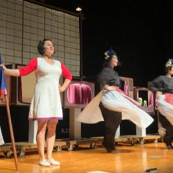 Divadlo Alfa v Japonsku odehrálo koprodukční premiéru Caslavska Tokyo 1964
