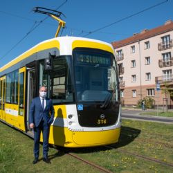 V Plzni budou jezdit další tramvaje nové generace 