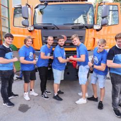 Druhá Tatra smontovaná studenty vyjede na krajské silnice