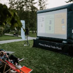 Filmové večery s Finále Plzeň: užijte si filmy pod širým nebem