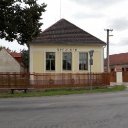 Hlince v pátek otevírají obnovený špejchar