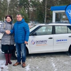 Hospicová péče Domov získala darem automobil