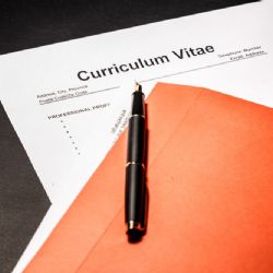 Jak uvádět znalost jazyků v CV: Řiďte se především svou schopností plynule hovořit