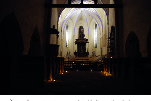 Foto: Kašperskohorský kostel láká na noční prohlídky