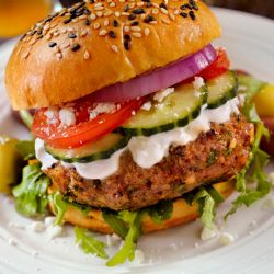 Klatovští drůbežáři radí, jak na burger nebo hot dog na grilu
