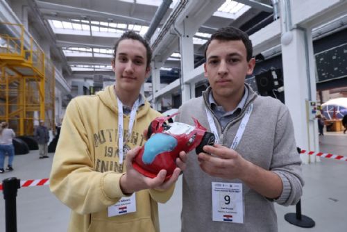 Foto: Kraj hostil mezinárodní robotickou soutěž Robo-vozítko 2024