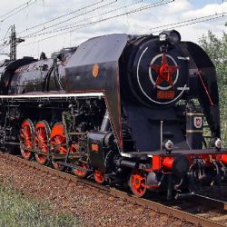 Kupte si pivo na nádraží v Plzni a zachraňte Štechtičnu