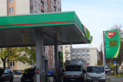 Foto: Kvalita pohonných hmot se mírně zhoršila, ale v Plzeňském kraji je vše v pořádku