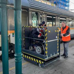 Loni přibyly další desítky bezbariérových nádraží, mezi nimi v Bělé