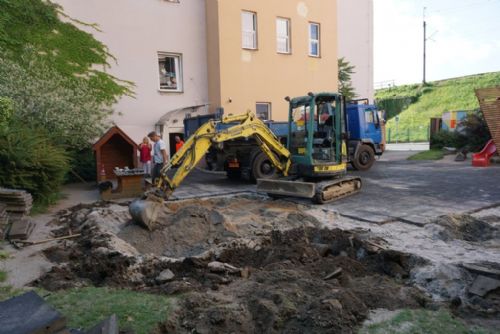 Foto: Mateřinka v Resslově ulici bude mít novou zahradu