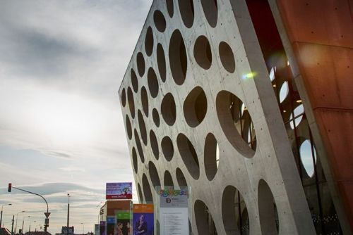 Foto: Město chce v Novém divadle vybudovat bezbariérový vstup a atrium